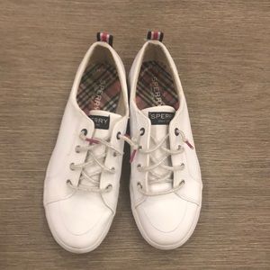 Sperry‎ Girls 4